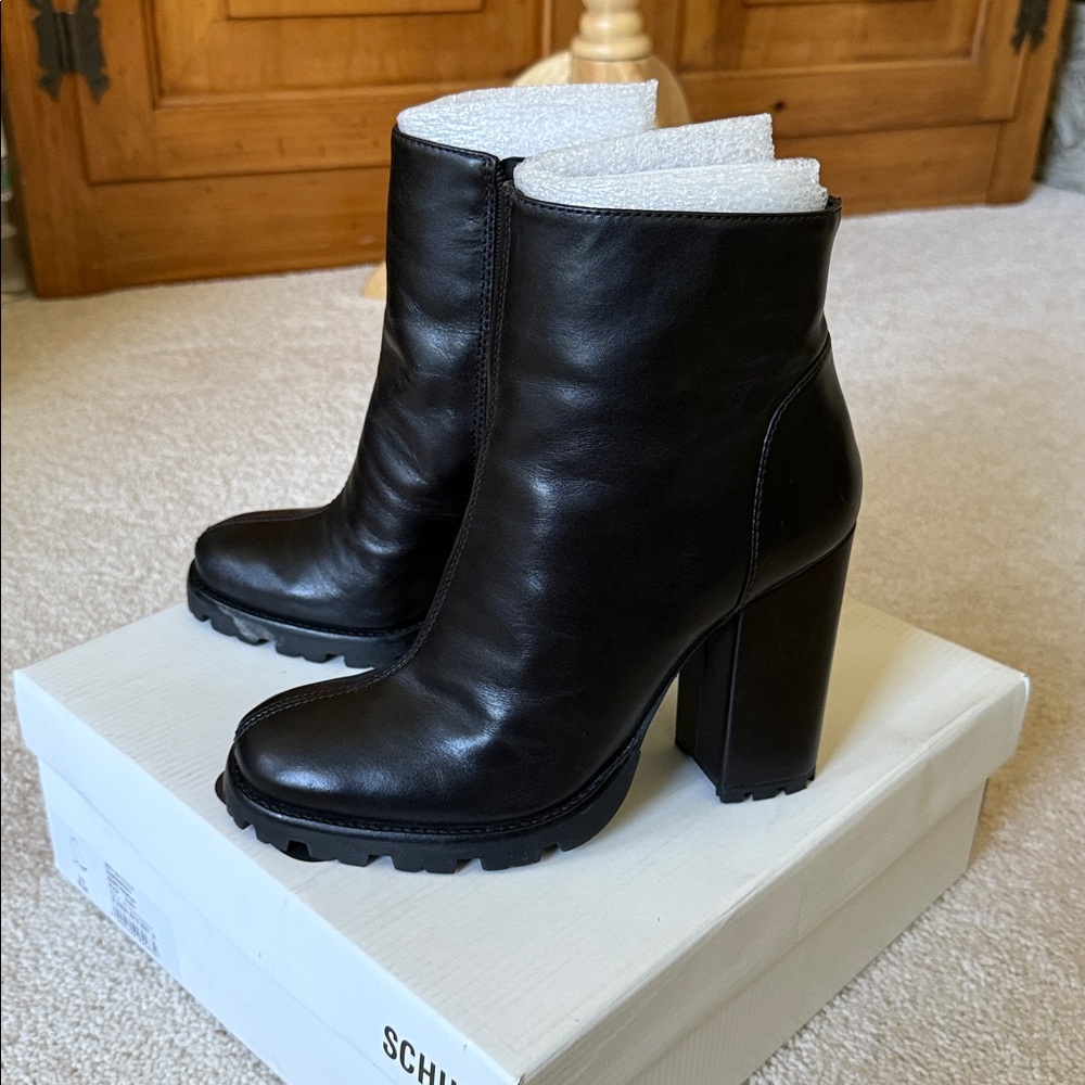 Schutz Salto Alto boots